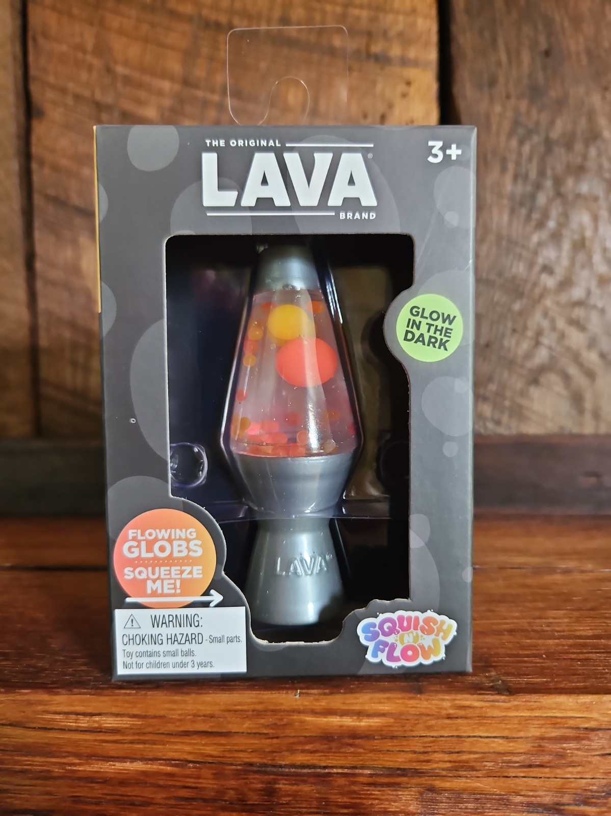 2024 Schylling LAVA LAMP , Glow in The Dark. squish n flow . Brand New