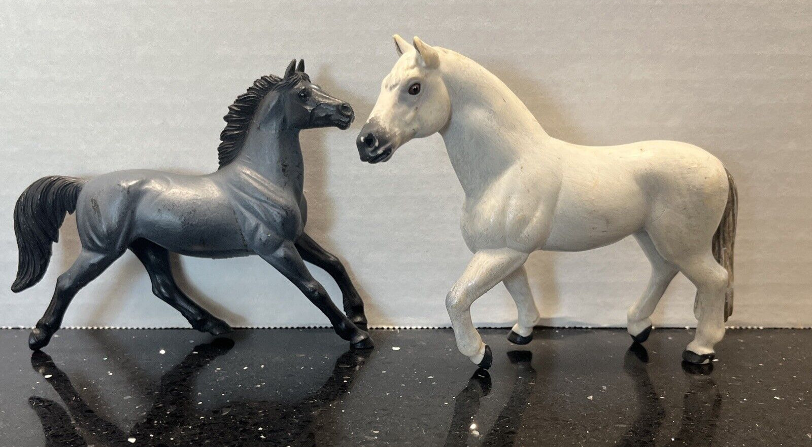 Safari LTD Trakehner Horse Figure White and Mustang WS Gray lot of 2