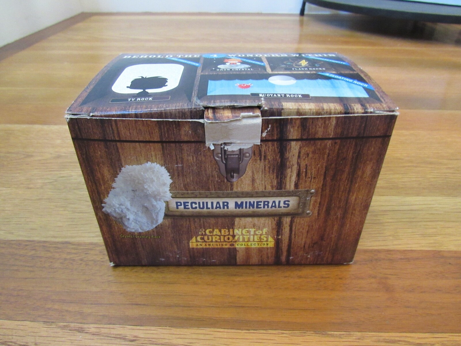 Copernicus Cabinet of Curiosities – Peculiar Minerals-4 Special Rocks-1 Mineral