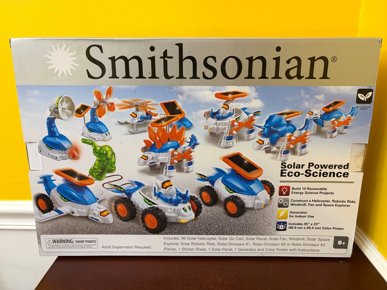 New 2015 Smithsonian Solar Powered Eco-Science Building Activity STEM Kit