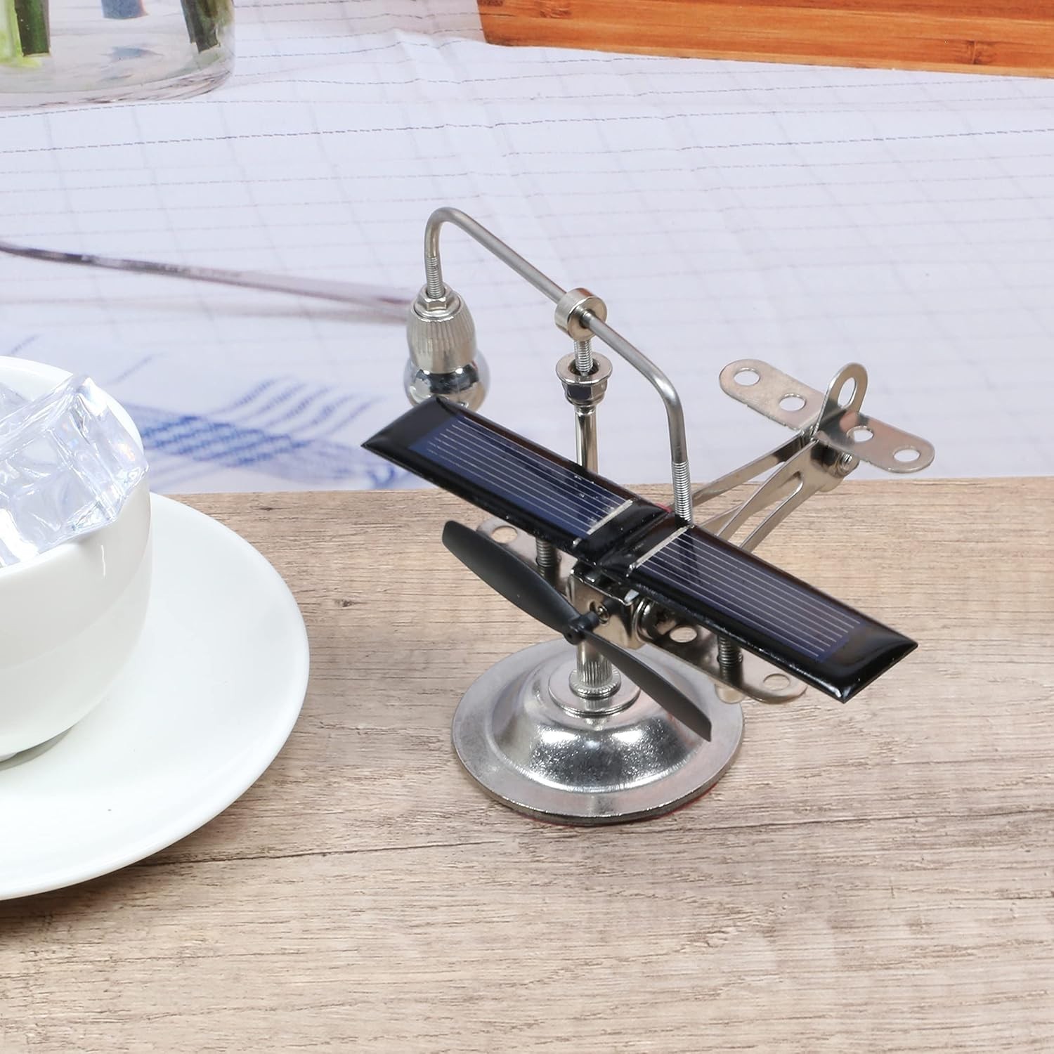 Stainless Steel Solar Plane Kinetic Decoration – Silence and Style for Your Desk