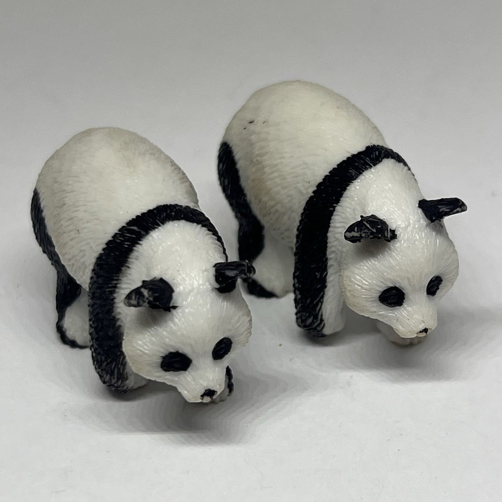 Vintage AAA Rubber Panda Bear Cubs 2″ Figurines Figures Set of 2 Toy Animals S2