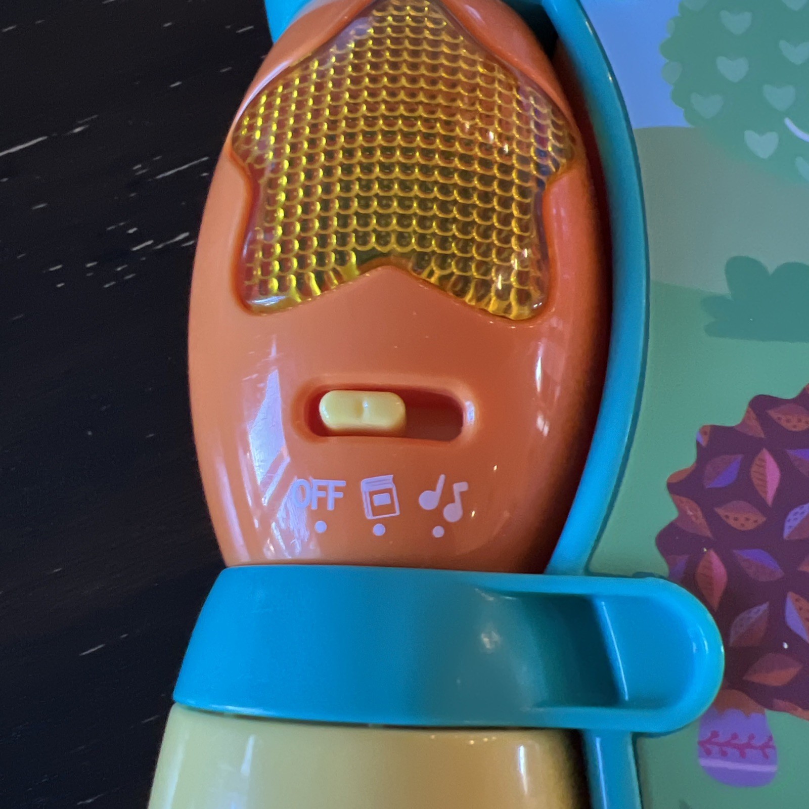 VTech Animal Rhymes Music Book with Interactive Pages Works Tested Light Sounds