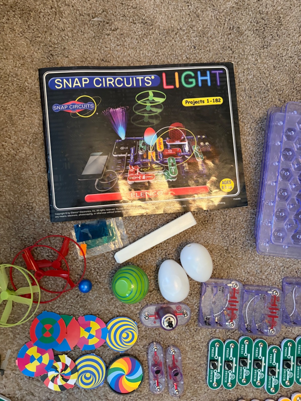 Elenco Snap Circuit Light Projects 1-182 9 Boards 2 Books Over 250 Pieces S8422