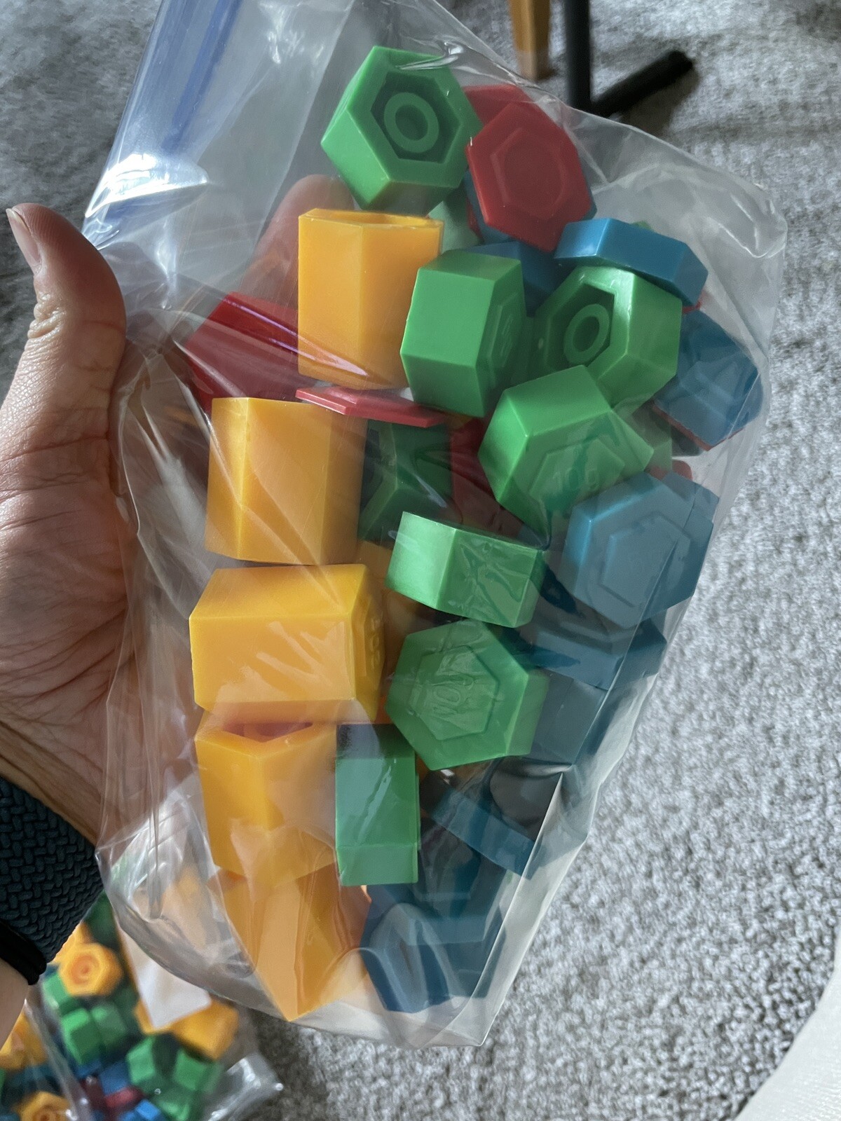 64 pc School Smart Hexagram Gram Weights Masses 4 Diff Weights EUC Homeschool