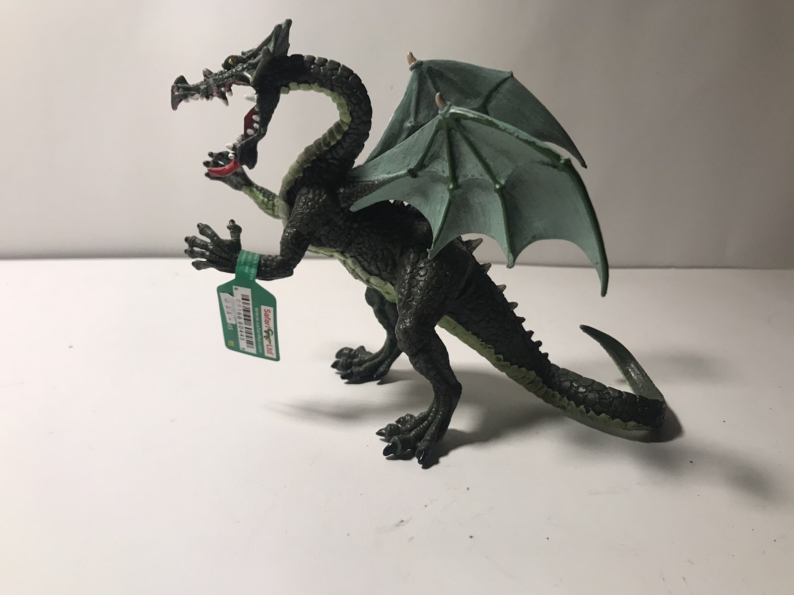 Chinese Dragon Safari Ltd Draco Toy Fantasy Mythical Oriental Luck Wisdom Green