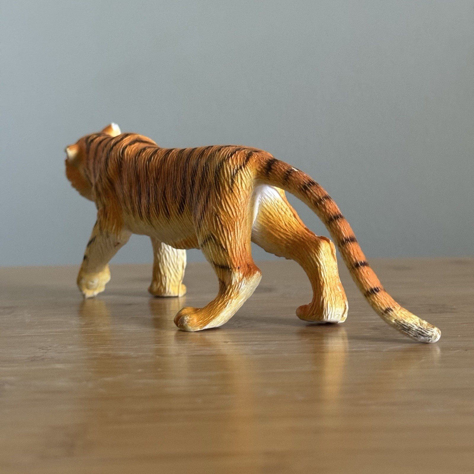 Vintage AAA Roaring Tiger Realistic Animal Figure Toy