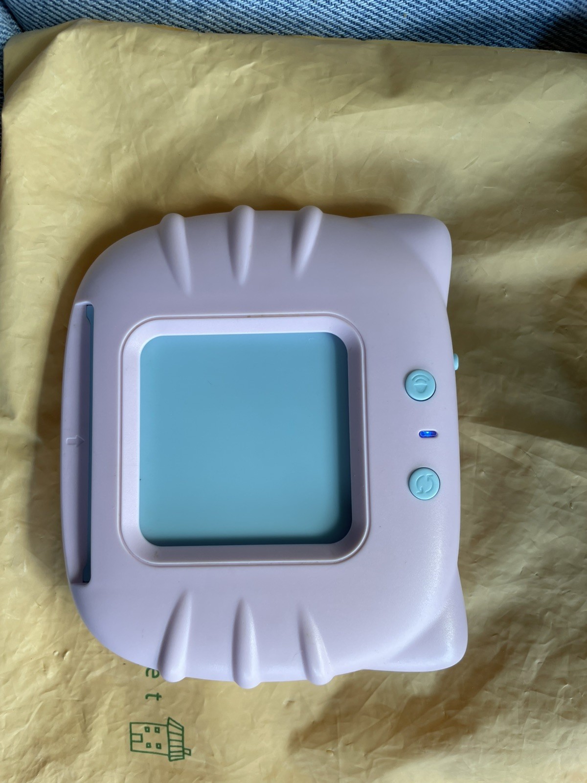 Happy World Card Early Education Device “Pink” Fully Develop Baby’s Imagination