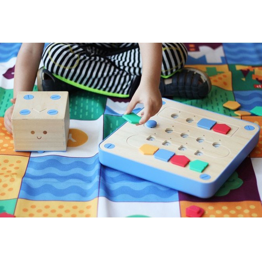 Primo Toys Cubetto+ Coding Robot STEM Kit Wooden Screen-Free Programming Toy