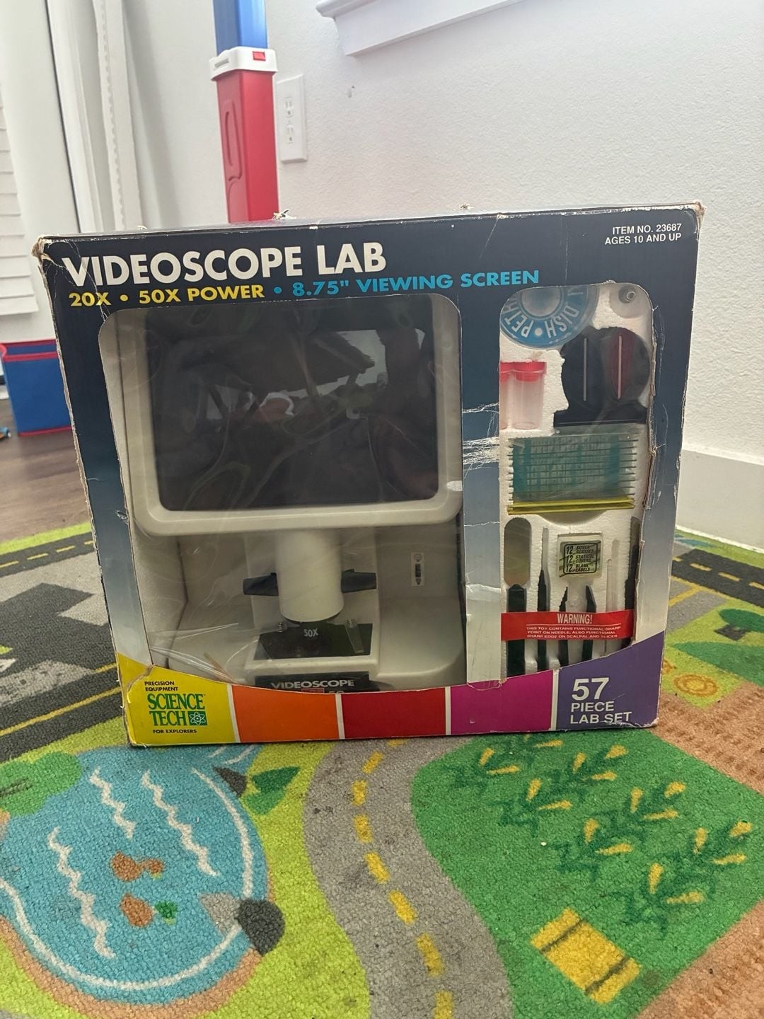 Vintage 1993 Science Tech Videoscope Lab 57 Piece Set Model 23687