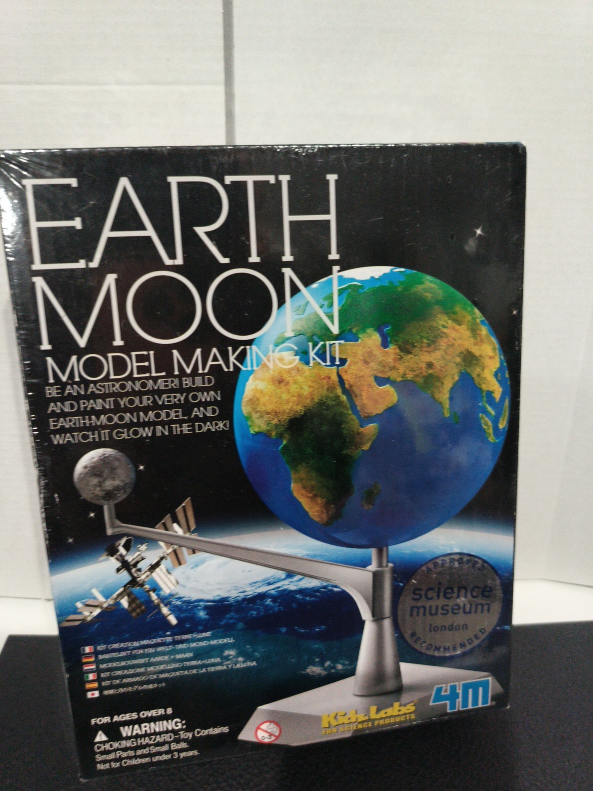 Planetarium Model Kit Kidz Labs 4M New EARTH MOONASTROLOGY