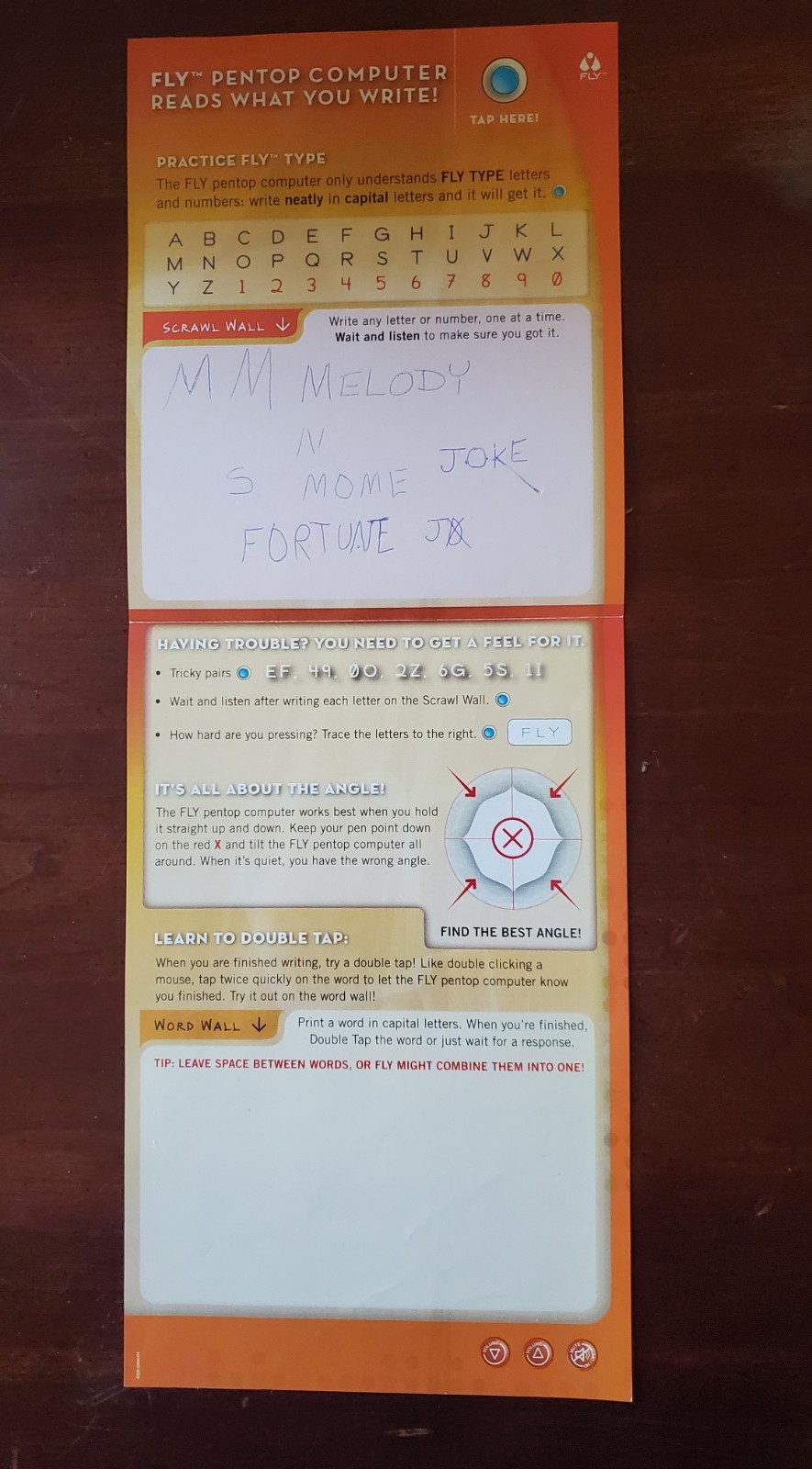 Fly Pentop Computer Pack – 3 Notebooks, Games & More COULD NOT GET PEN TO CHARGE
