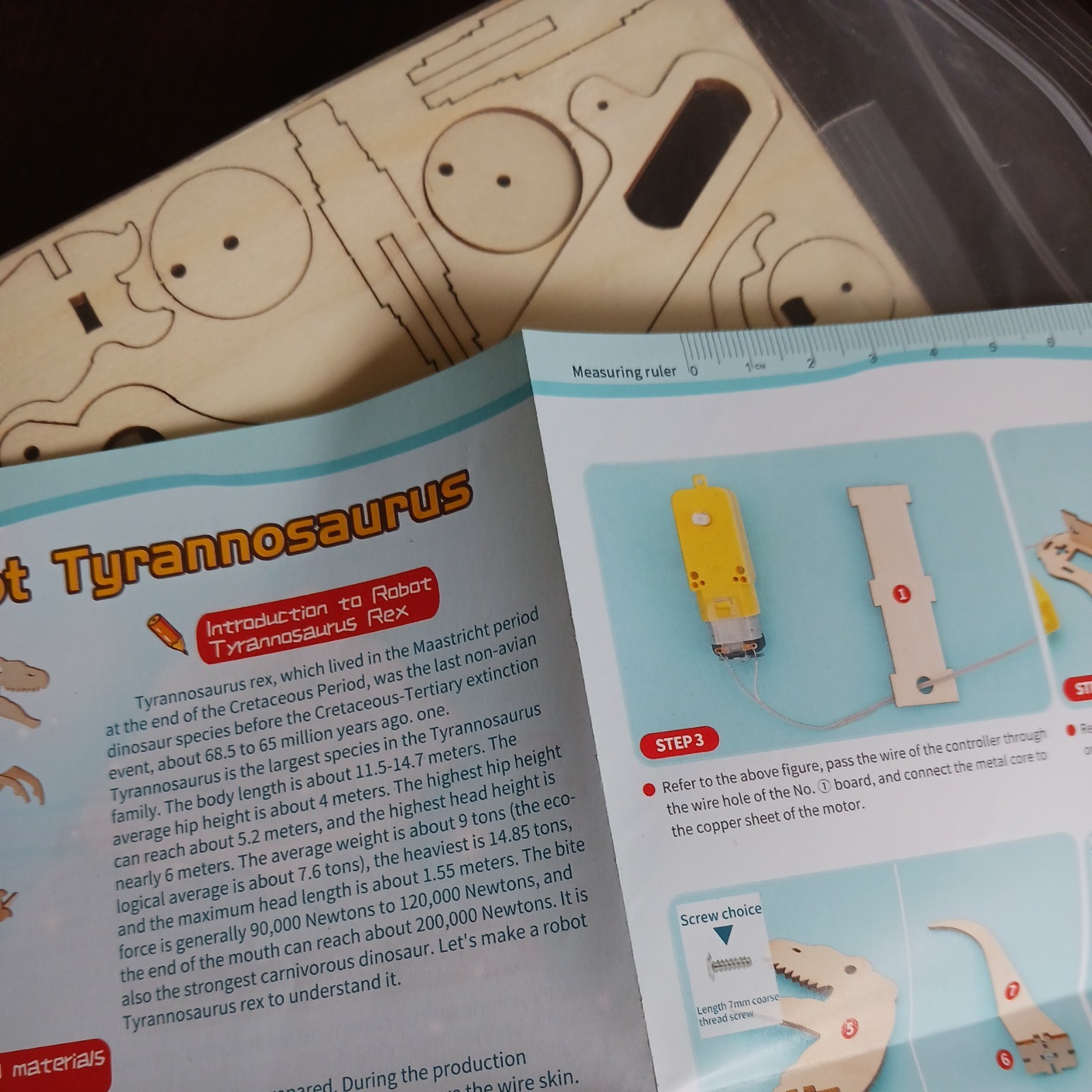 TYRANNOSAURUS ROBOT – Moving Scientific STEM Wooden DIY Model Kit Electric NEW