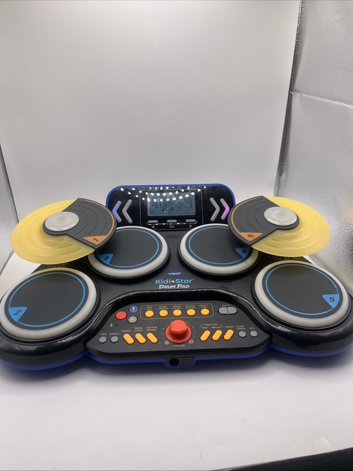 VTech Kidi Star Drum Pad, 80-572600 (30) Music Tracks, Bluetooth No Sticks