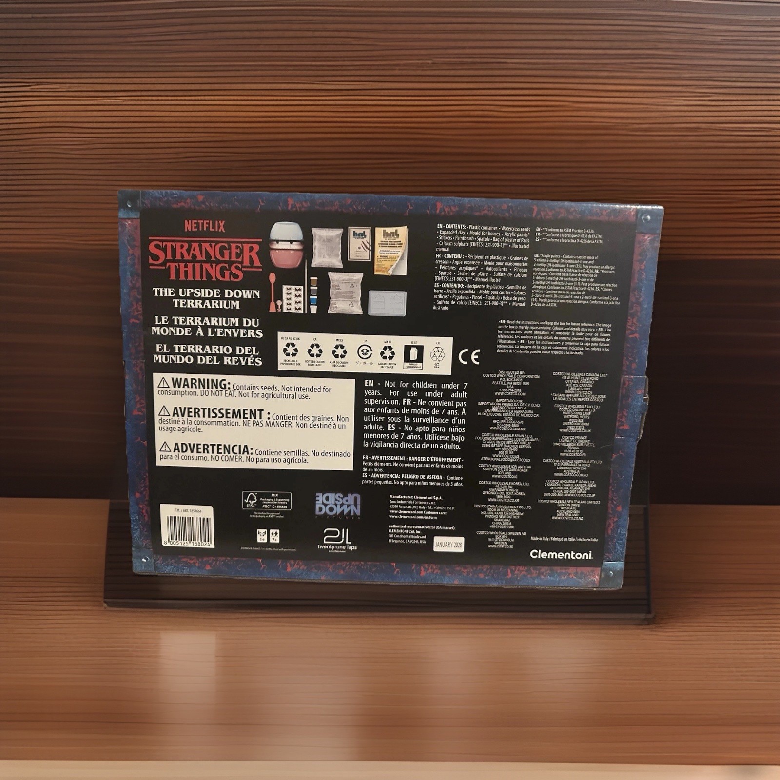 Netflix Stranger Things The Upside Down Terrarium, New in Box