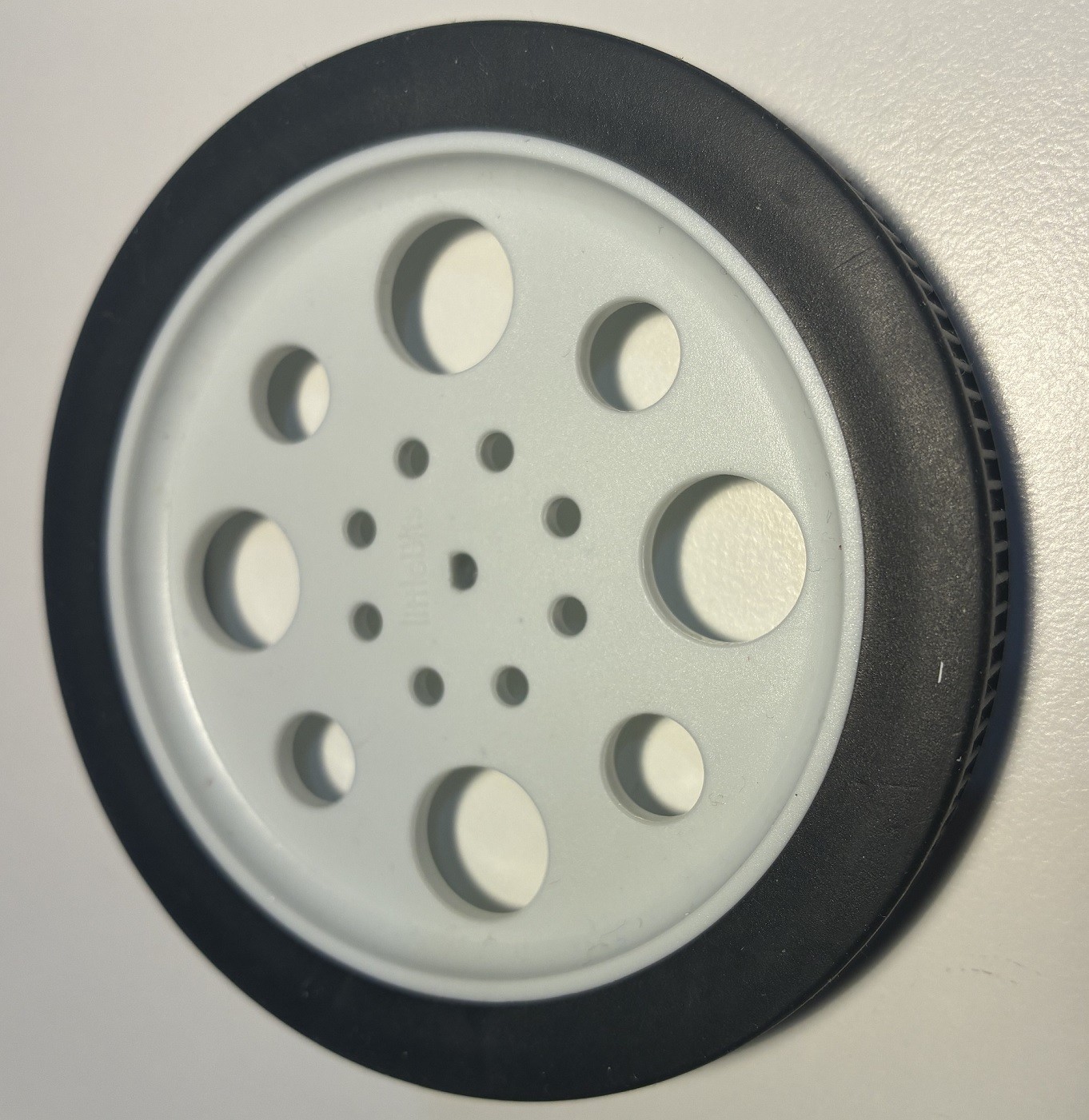 littleBits Replacement Part: 2 – 80 mm x 10 mm wheels – lightly used