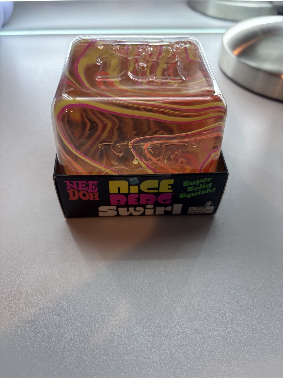 Nice Berg NeeDoh Swirl – Orange, Pink And Yellow