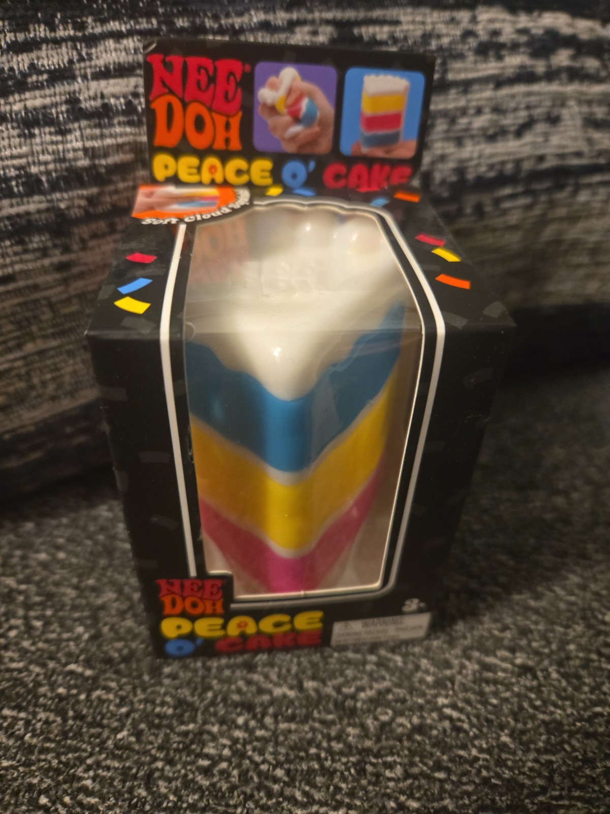 Needoh Peace O’ Cake Multi-Color Sensory Toy for Kids Nee Doh Cake AUTHENTIC