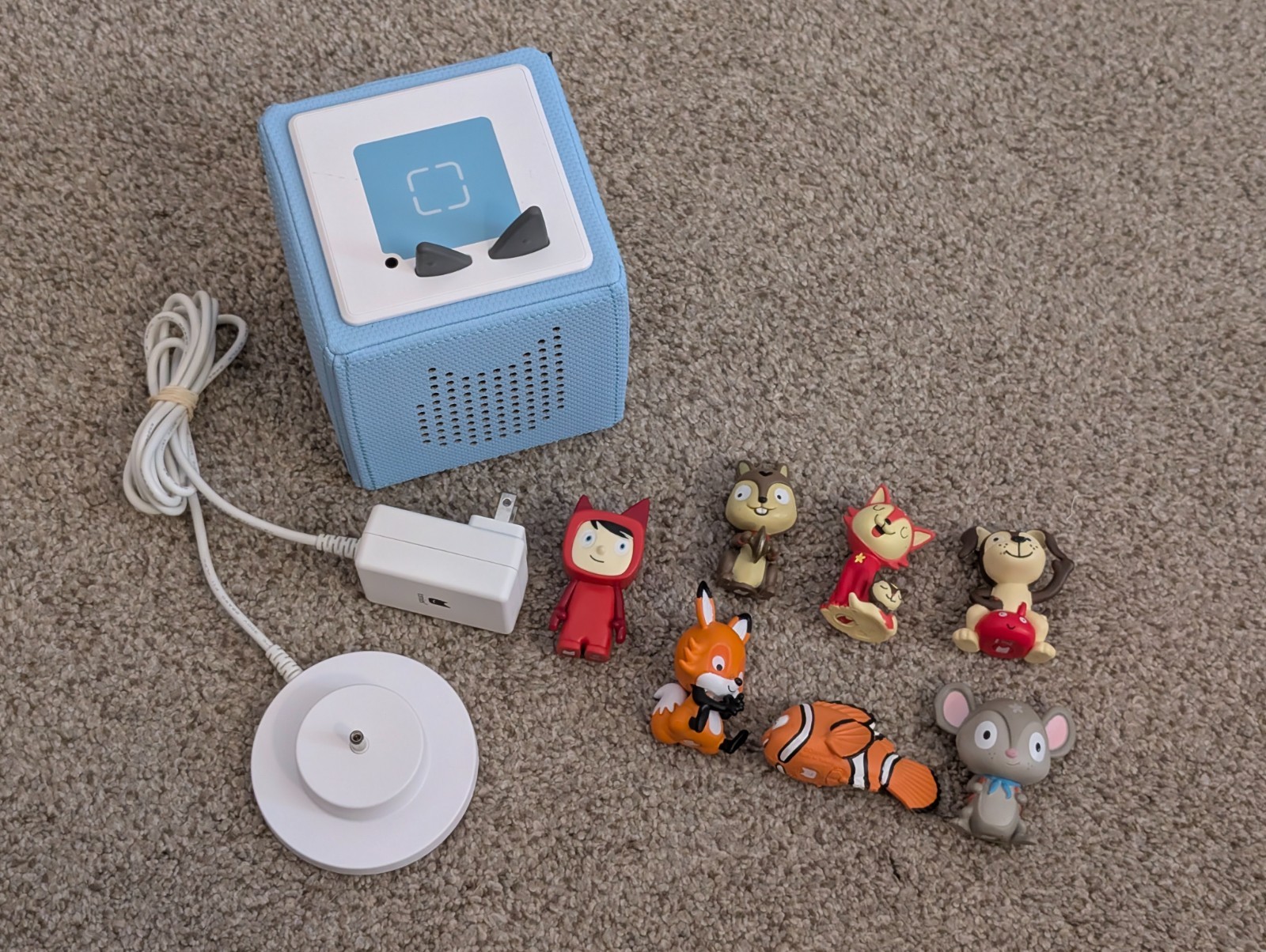 Toniebox Bundle with 7 Tonies – Great Condition – Factory Reset