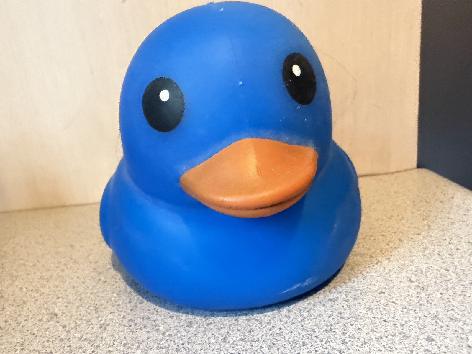 New Tiktok Viral Jumbo Squishy Duck Bright Blue 3+ Laffy Quacks 5″ Sunny Days