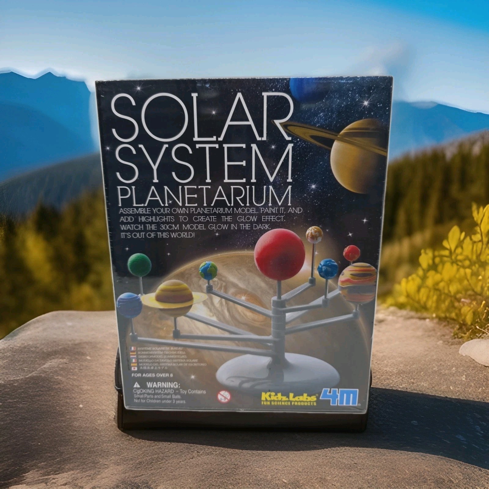 NEW Kidz Labs 4M Solar System Planetarium Model Kit Glows In The Dark 8+ Gift