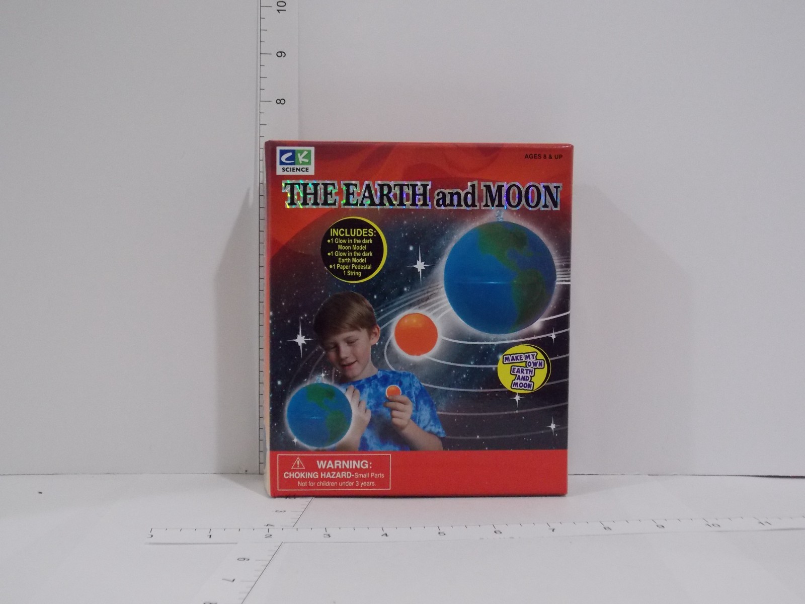 The Earth and Moon Glow Model Science Kit Educational Toy Ages 8+ Used
