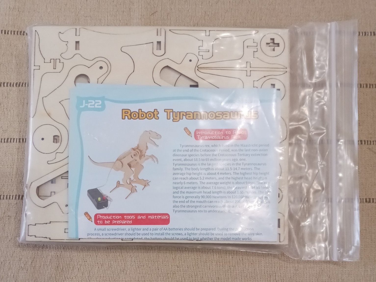 TYRANNOSAURUS ROBOT – Moving Scientific STEM Wooden DIY Model Kit Electric NEW