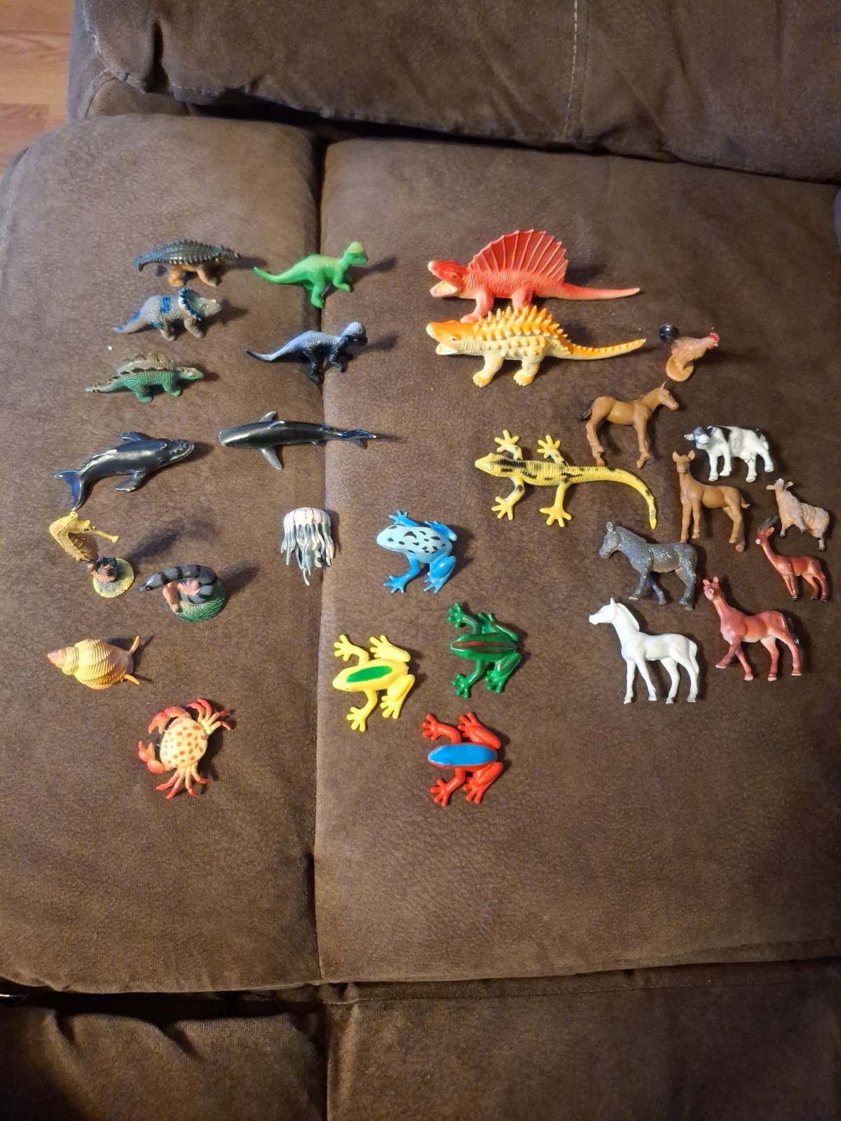 Lot Of 28 Miniature Dinosaur,farm Animals ,Sea Creatures (Safari Ltd) & China
