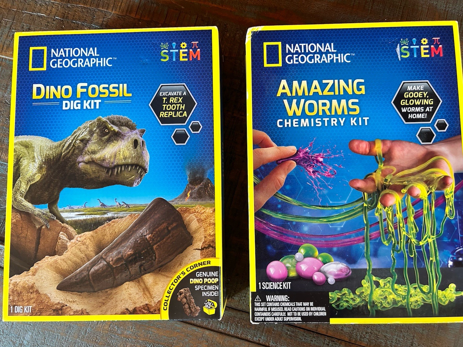 New /Sealed National Geographic STEM Activity Boxes-2 Set- Worms & Dinosaur