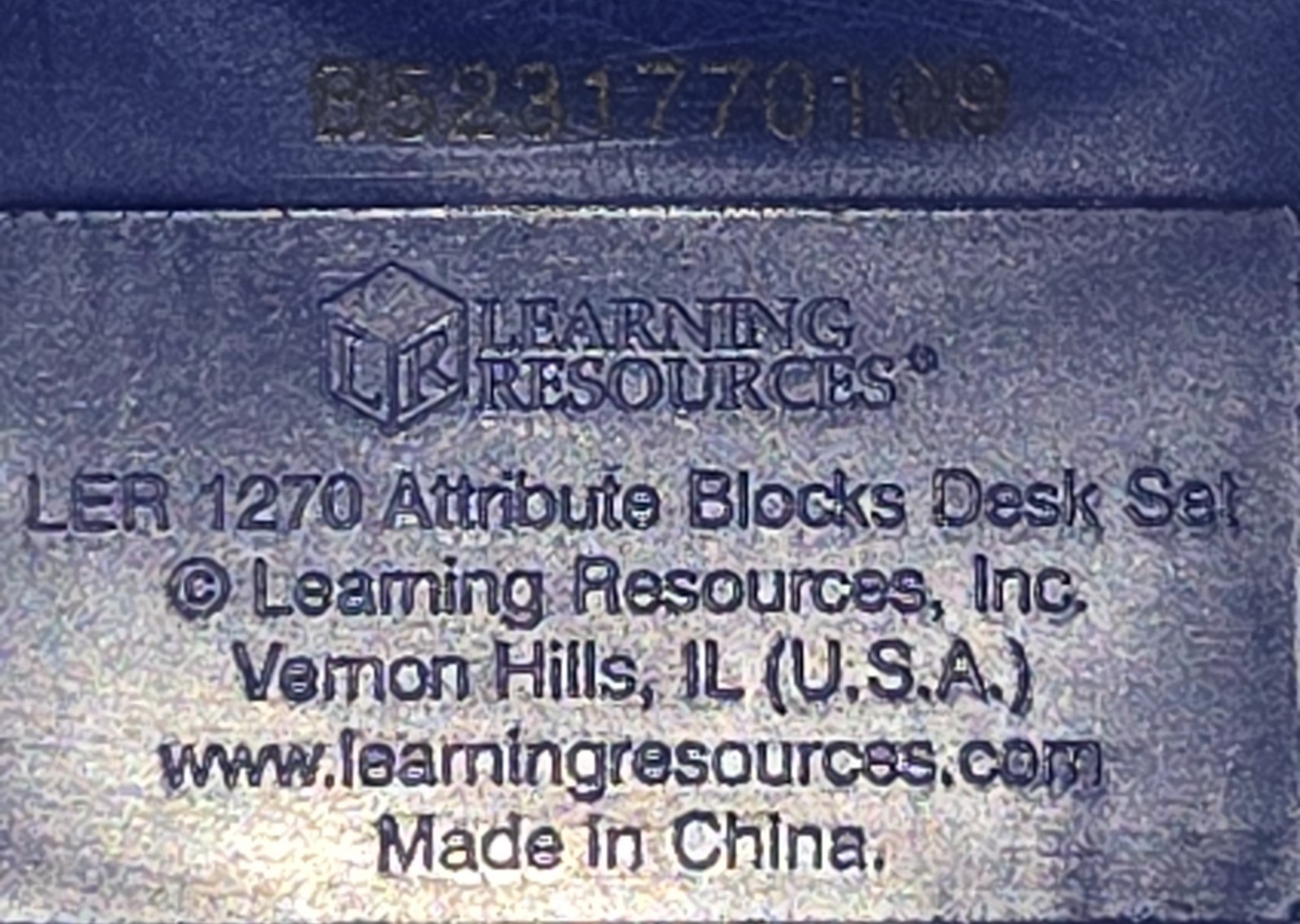 Learning Resources Attribute Blocks Desk Set 59 Pieces Tracing Template Storage