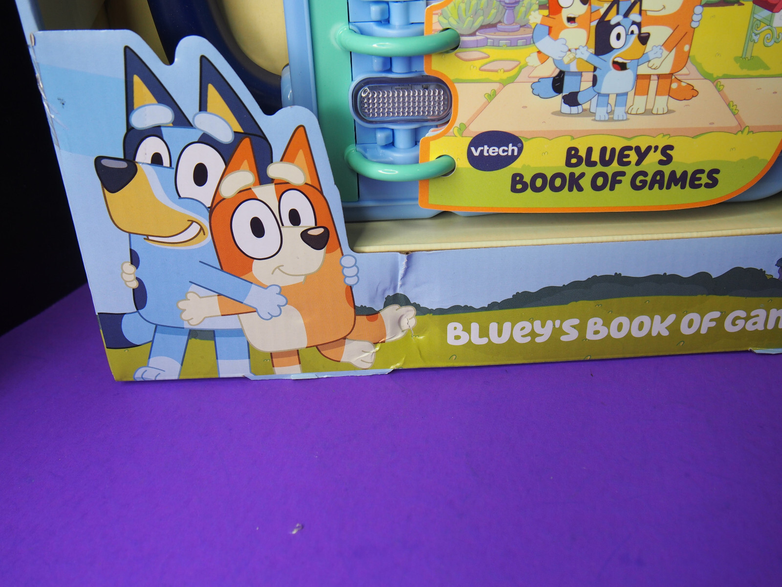 Blueys Book of Games Play Taxi, Hotel, Zoo, Claw Over 400+ Sound & Phrases Vtech