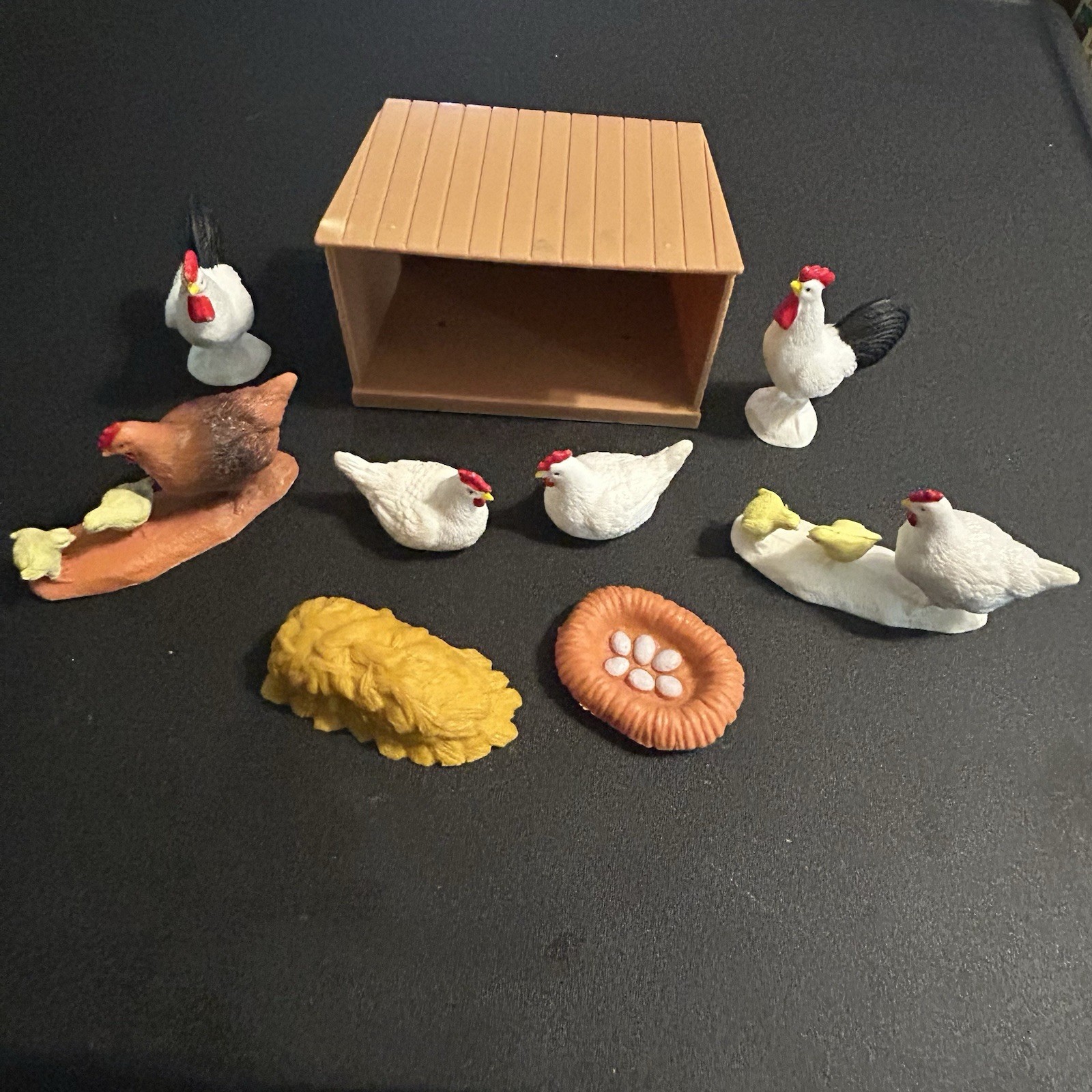 Farm Animal Lot – 9pc Chickens Peeps Roosters Hen House -PVC Plastic Unmarked