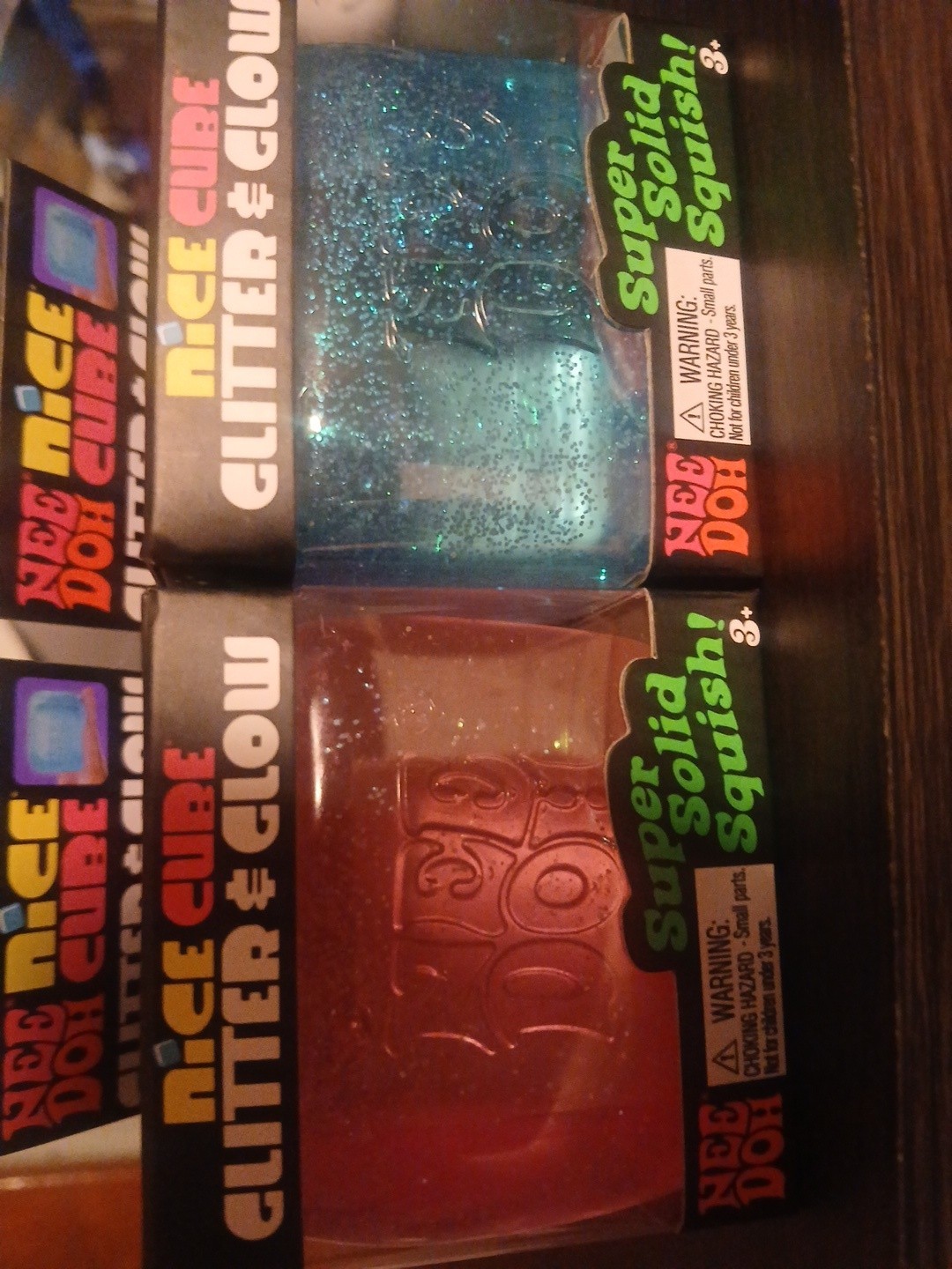 Needoh nice cube glitter glow viral Schilling pink & blue sealed in box lot of 2