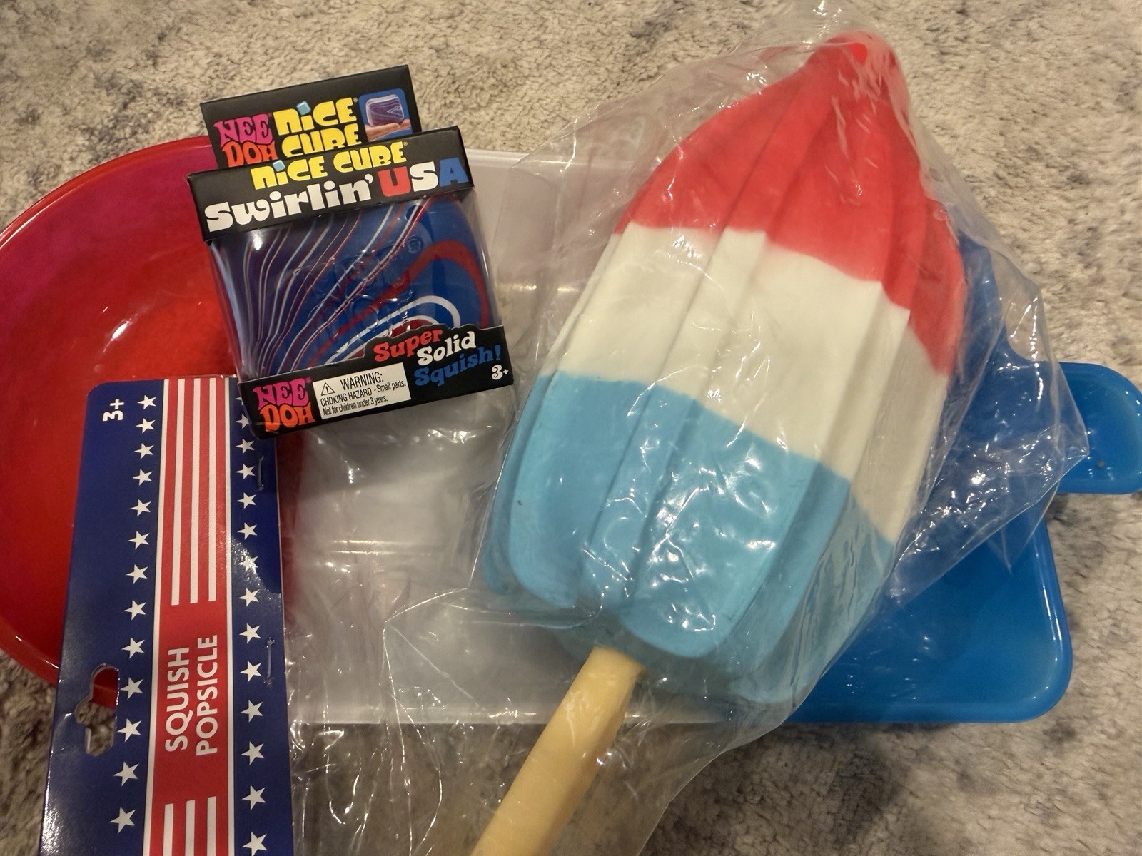 Schylling NeeDoh Nice Cube Swirlin’ USA & Squish Popsicle Red/White/Blue 3+