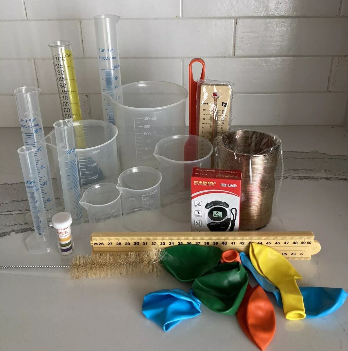 Science Laboratory Experiment Equipment Kit High School Beakers Cylinders