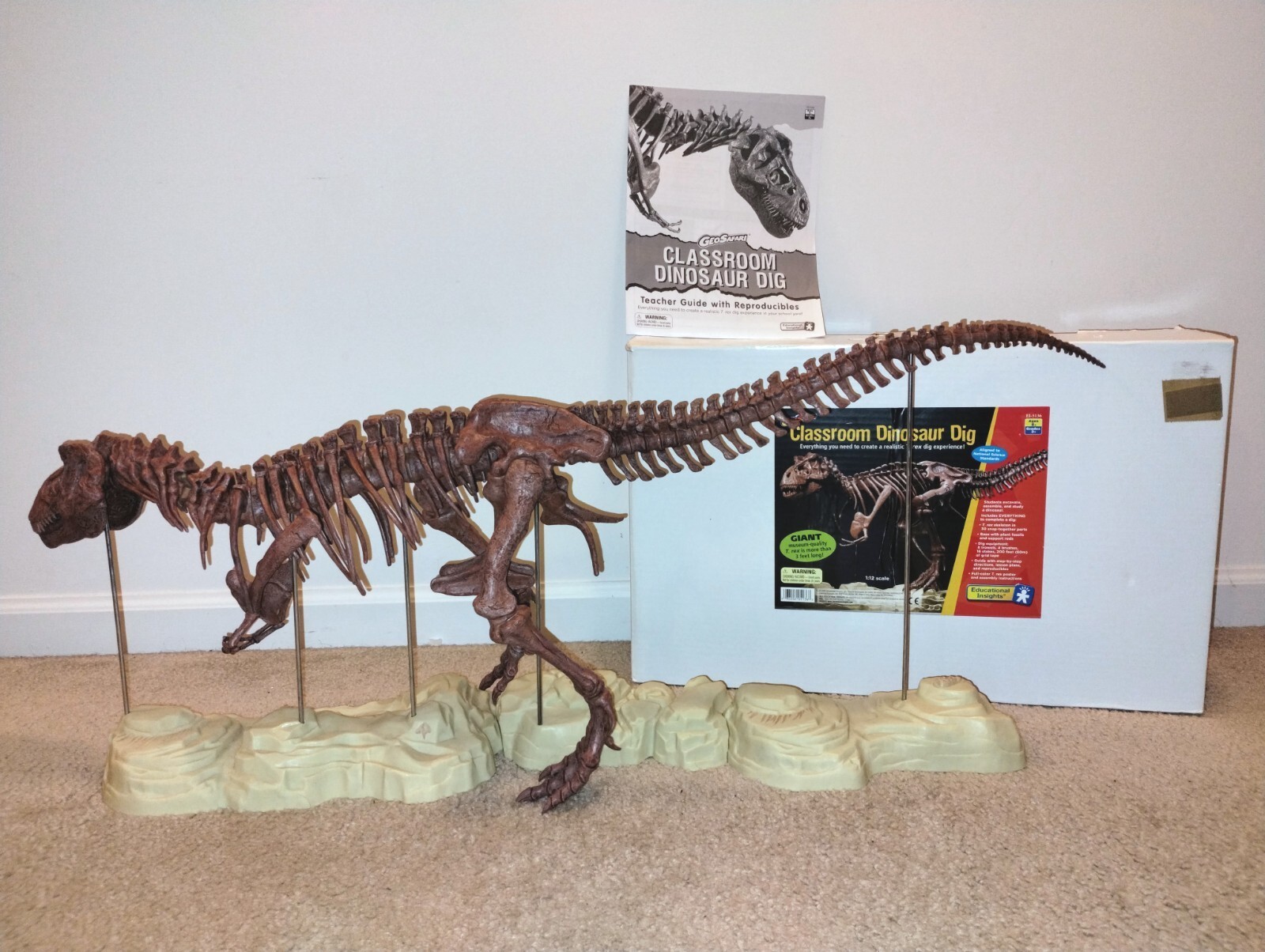 T Rex Skeleton Dinosaur GeoSafari Excavation Dig Kit 3′ Long, Bones Tools + more