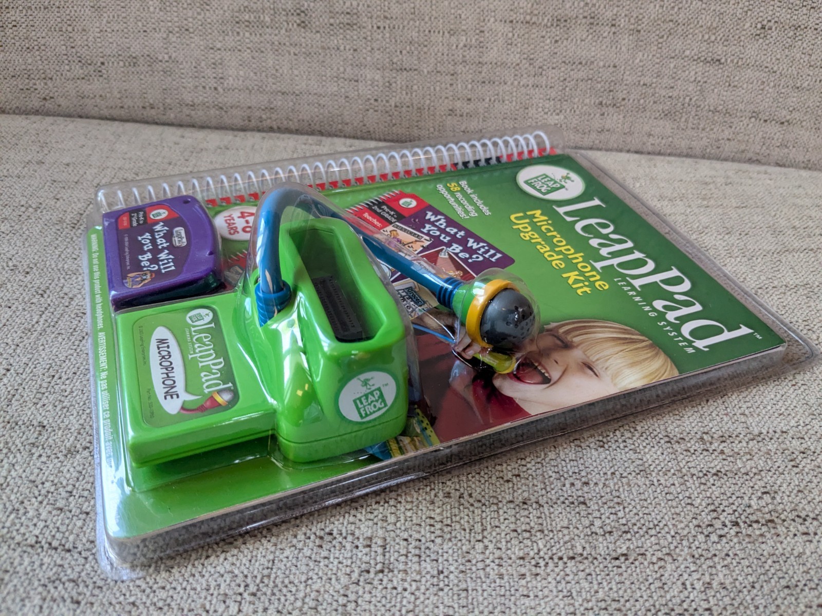 LEAP FROG LeapPad Learning System Microphone Upgrade Kit with Book and Cartridge