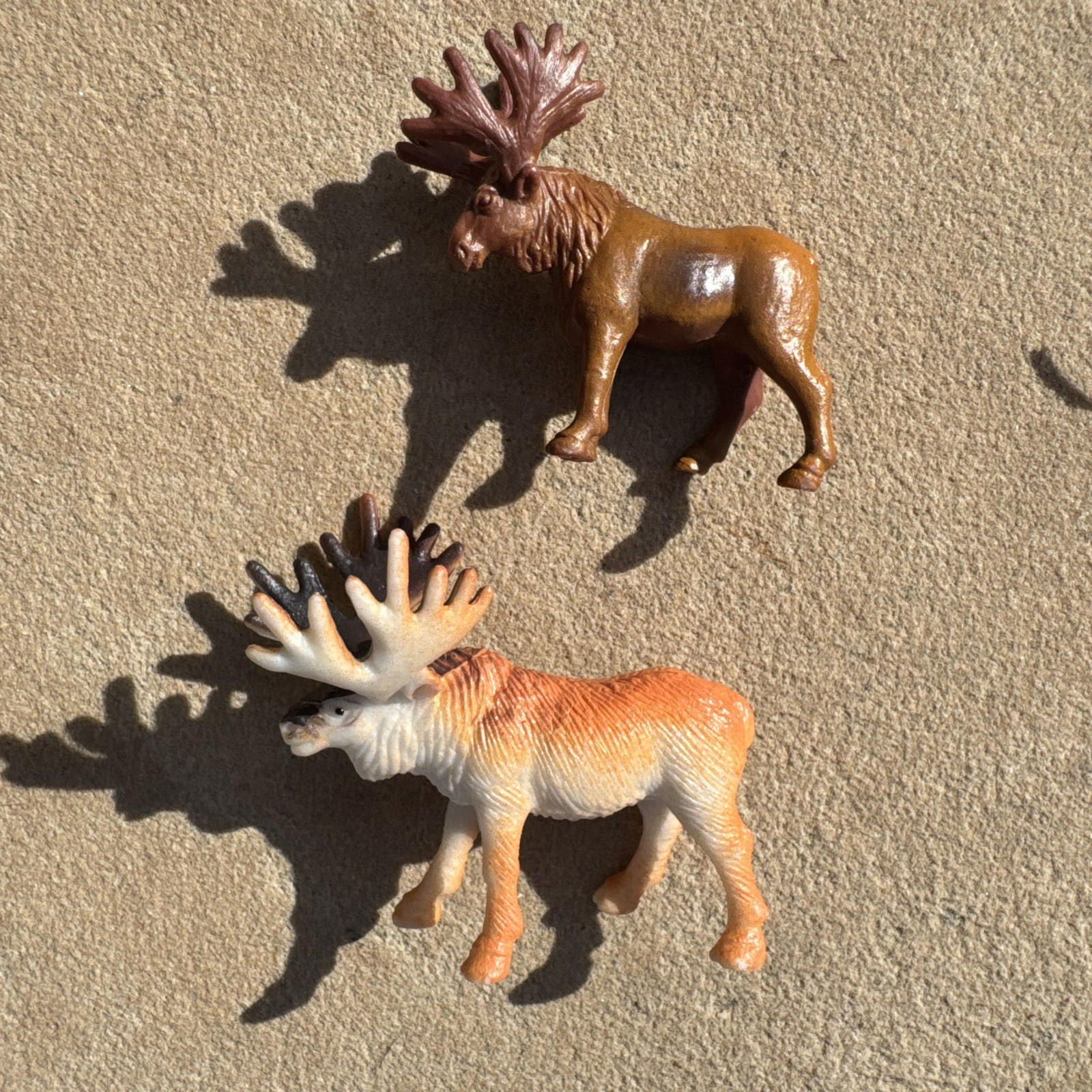 VTG Miniature Moose Plastic Toys Set of 2 China Wild Animals 2″ Display or Play