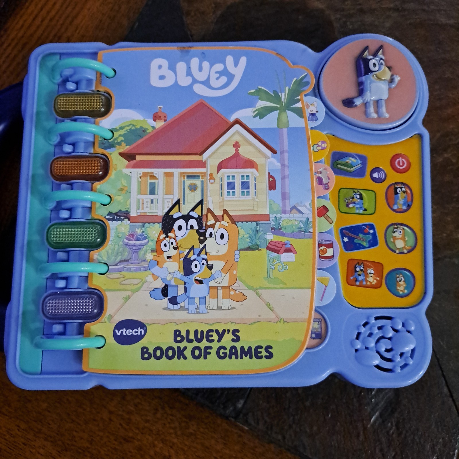 VTech «Bluey’s Book of Games» Interactive Pretend-Play Book for Preschoolers.