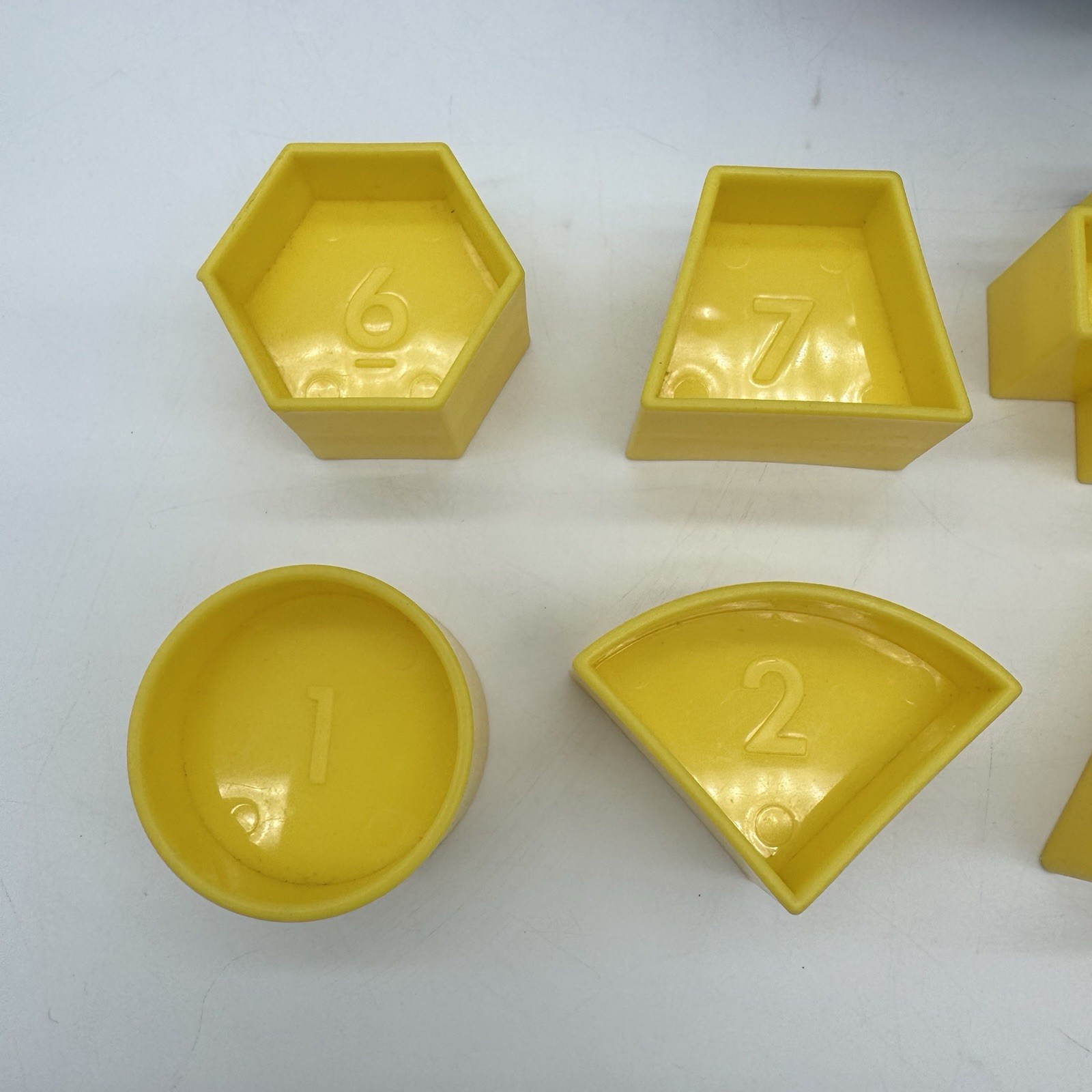Tupperware Shape O Ball Puzzle Block Toy X10 Puzzle Piece Complete Red & Blue 10