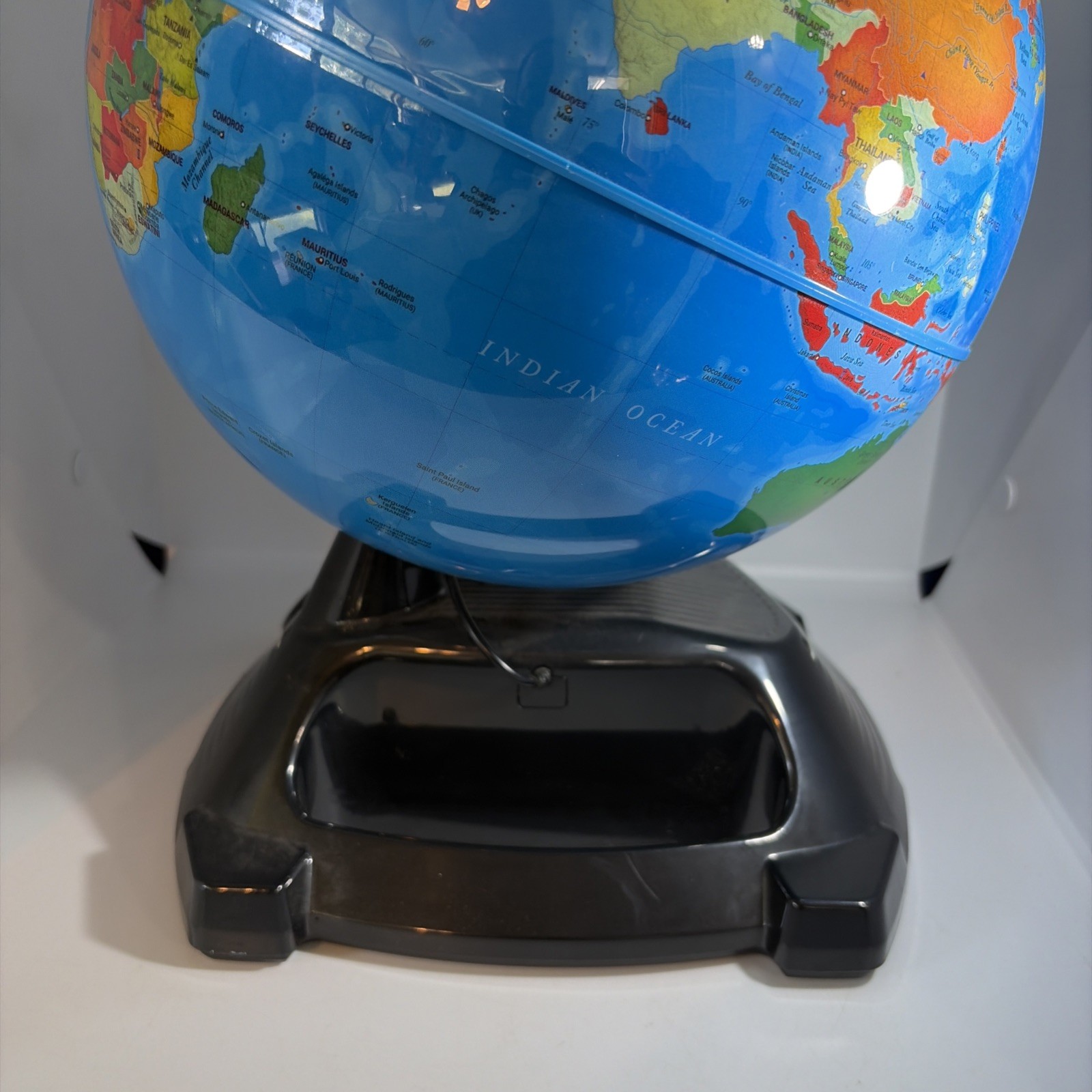 LeapFrog Magic Adventures Globe 10″ BBC Videos Interactive Tested Works Great