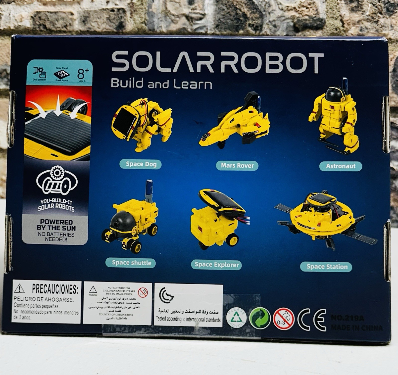 STEM Build and Learn Solar Robot Space Shuttle Astronaut 6-In-1 Robot Kit Model