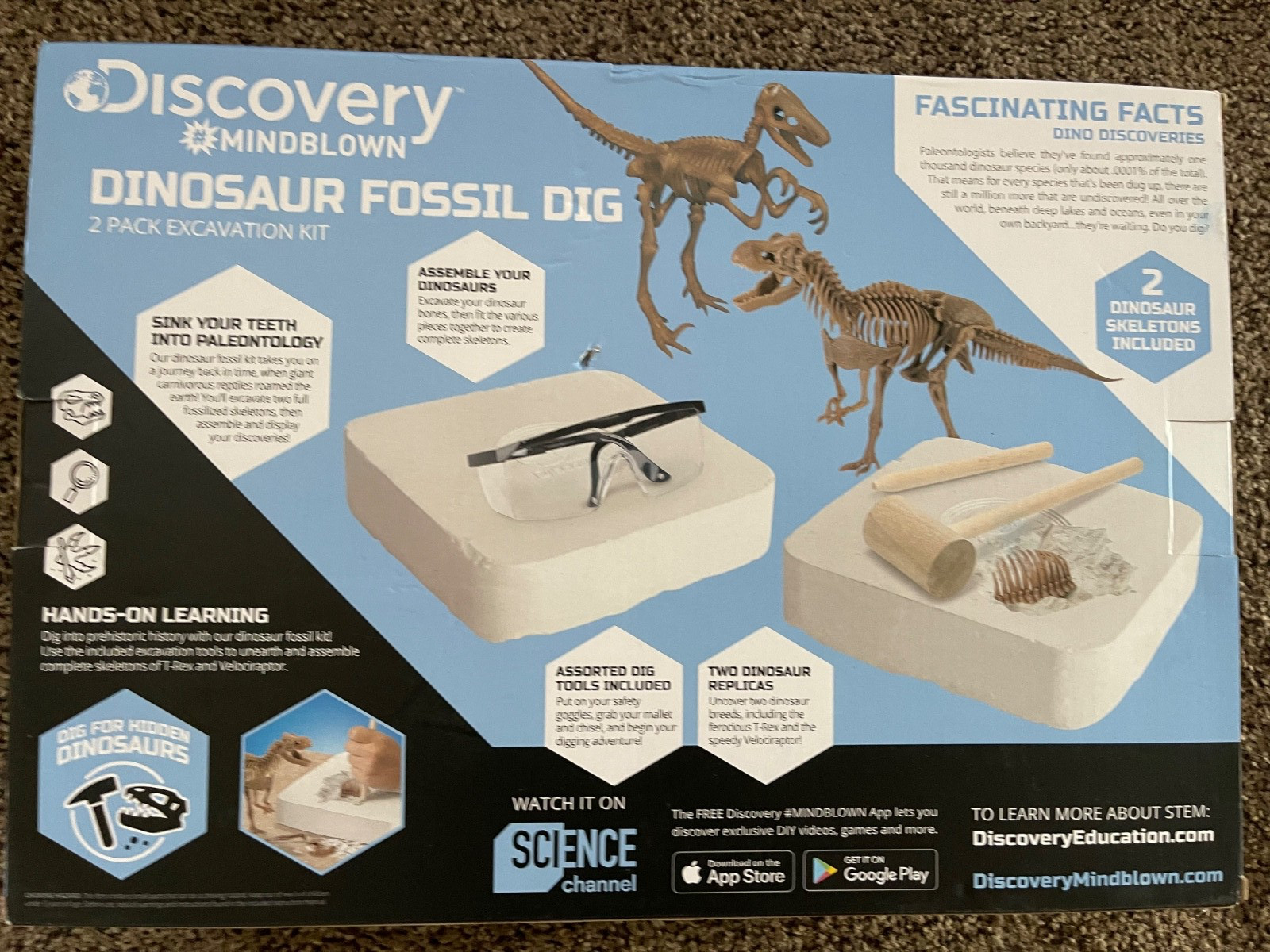 Discovery Mindblown Dinosaur Fossil Dig Kit T-Rex Velociraptor NIB New