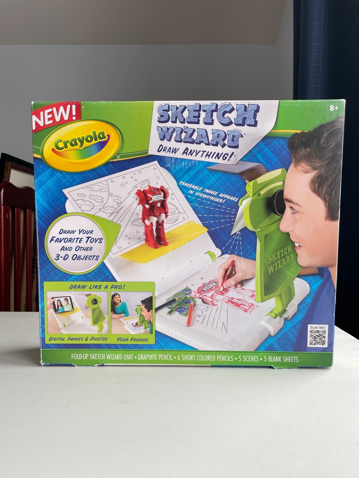 Crayola Sketch Wizard Arts & Crafts Drawing 2D, 3D Kit Draw Anything Age 8+