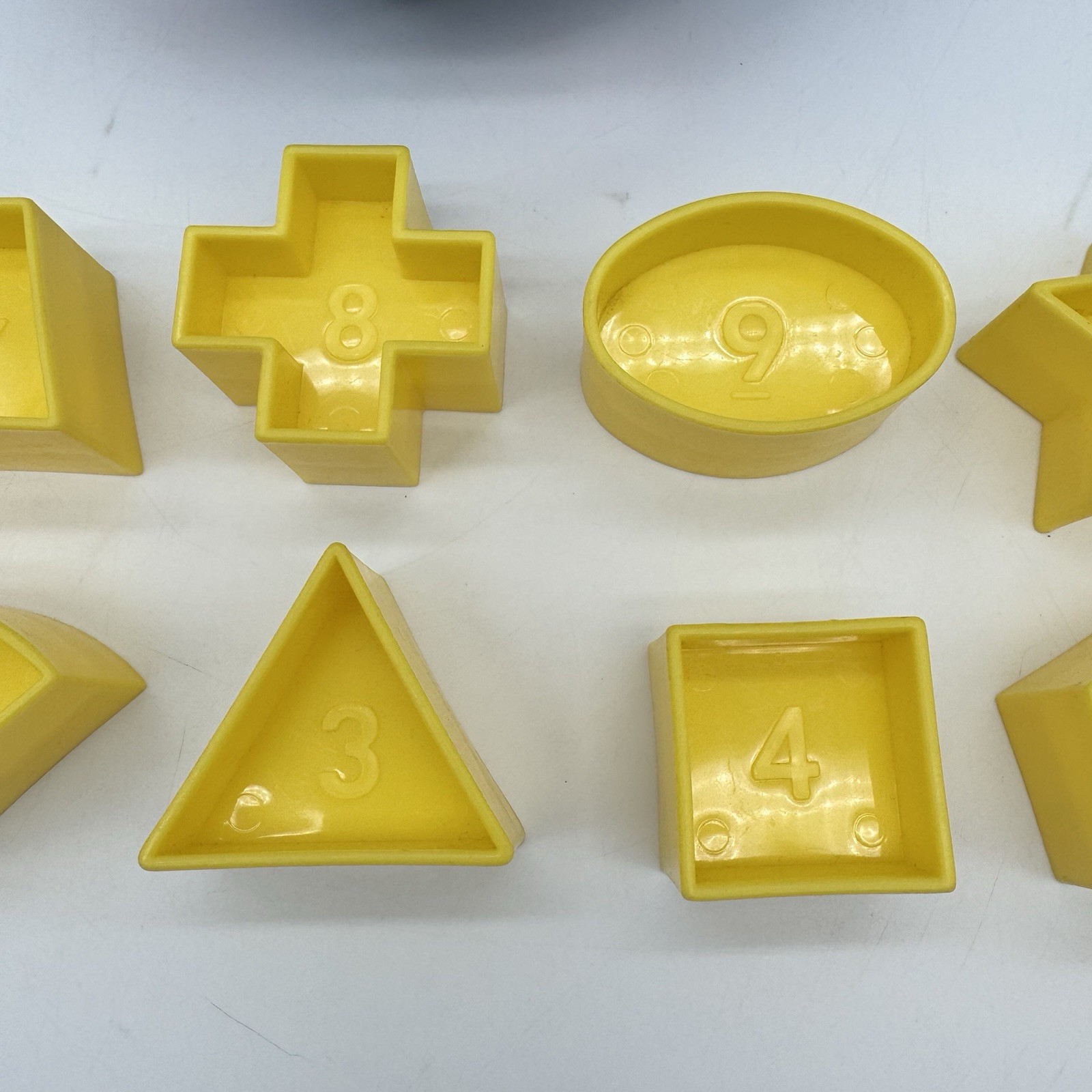 Tupperware Shape O Ball Puzzle Block Toy X10 Puzzle Piece Complete Red & Blue 10