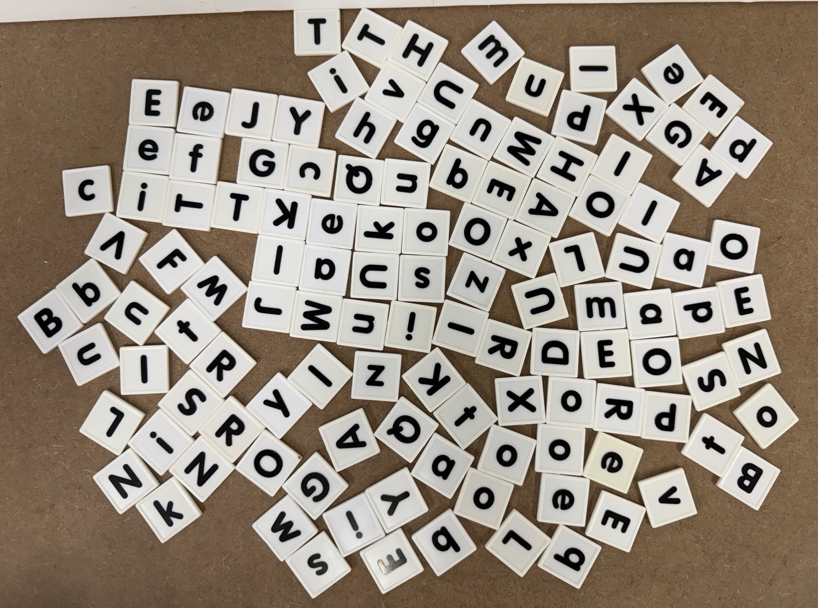 1″ x 1″ White Plastic Letter Tiles