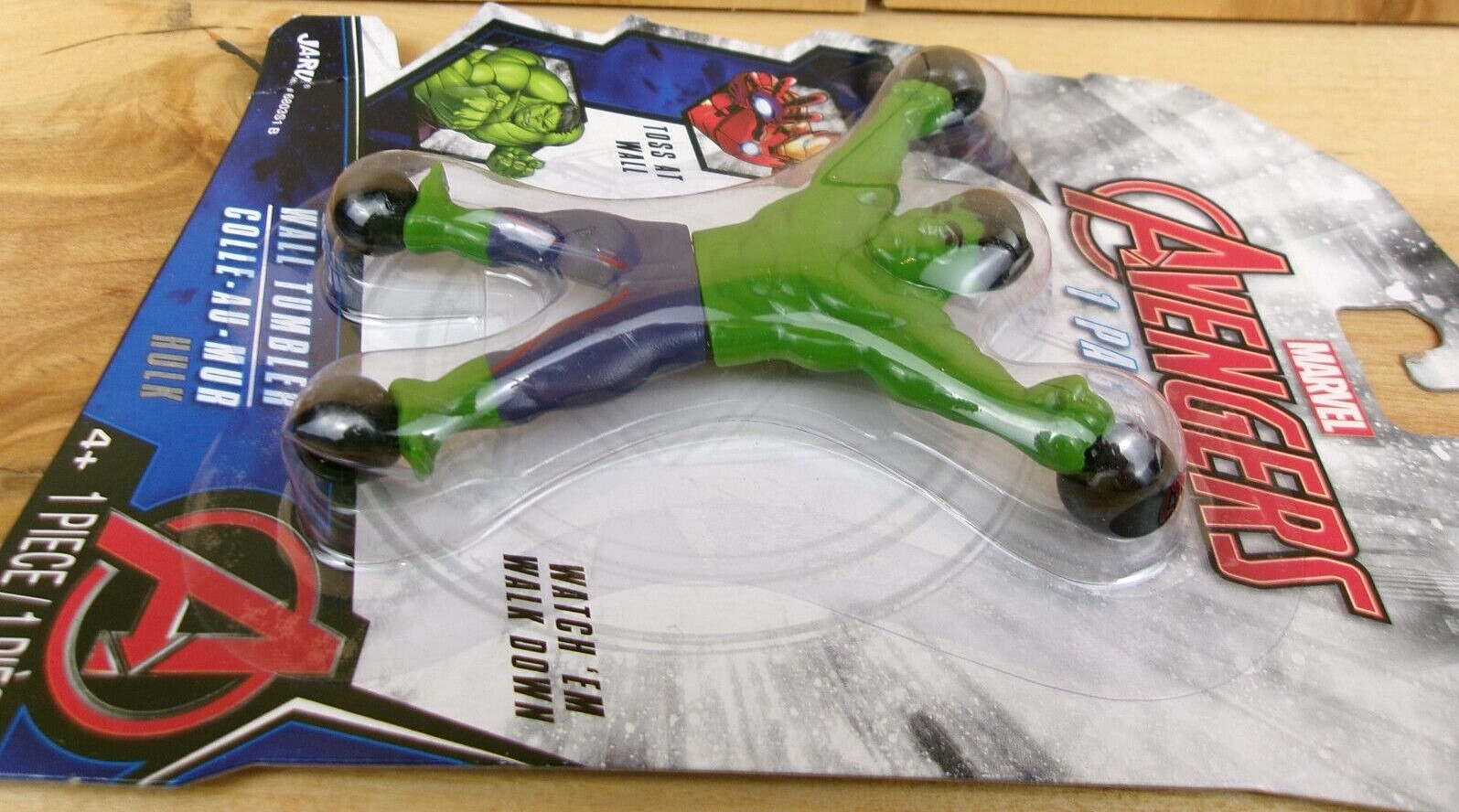 Hulk Wall Crawler Action Hero Tumbler Crawly Sticky Toy Figure toss Avengers 1pc