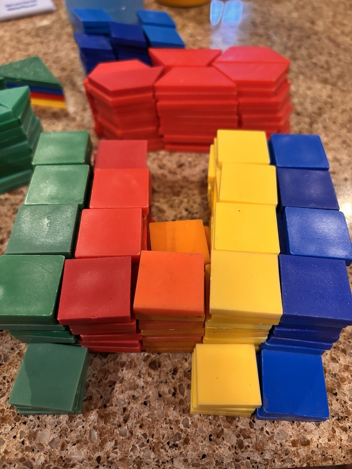 438 Geometric Pattern Shapes Blocks Primary Colors Plastic Math