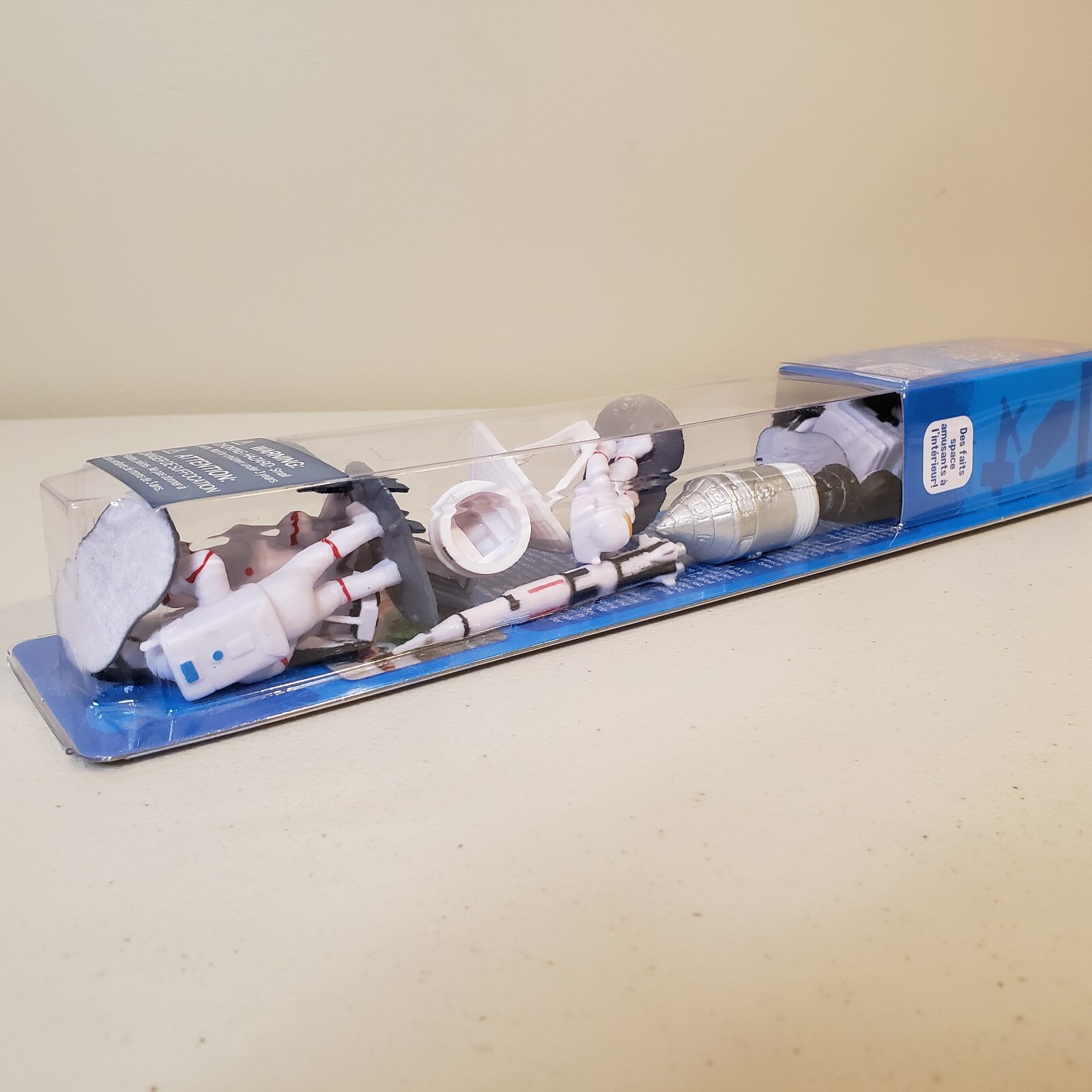 Wild Republic Space Nature Tube – Astronaut Toys – Kids Science Educational Play