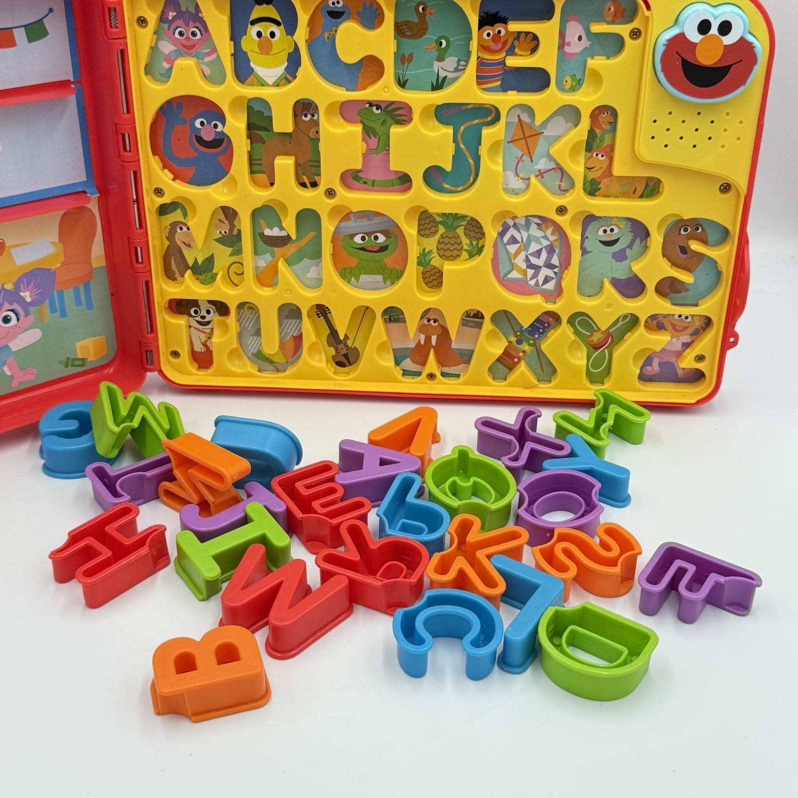 Sesame Street Elmo’s Learning Letters Bus Activity Board Red – COMPLETE & WORKS!